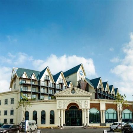 Blue Palace Hotel Jiading Exterior photo