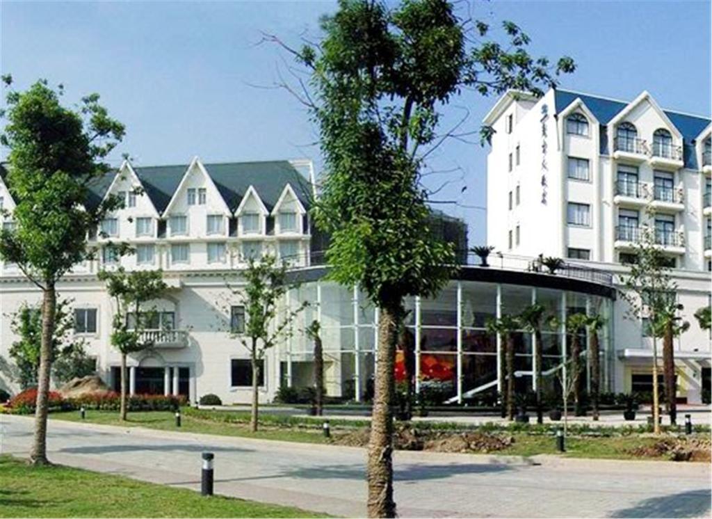 Blue Palace Hotel Jiading Exterior photo