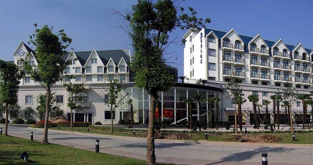 Blue Palace Hotel Jiading Exterior photo