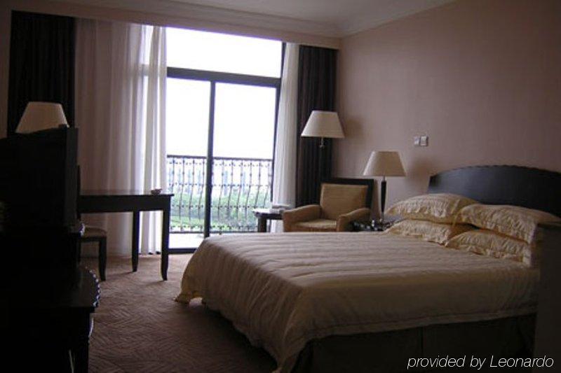 Blue Palace Hotel Jiading Room photo